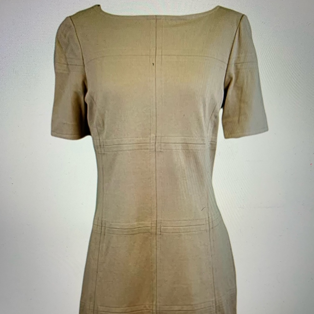 Elizabeth McKay Martin Tan boatneck dress Sz M